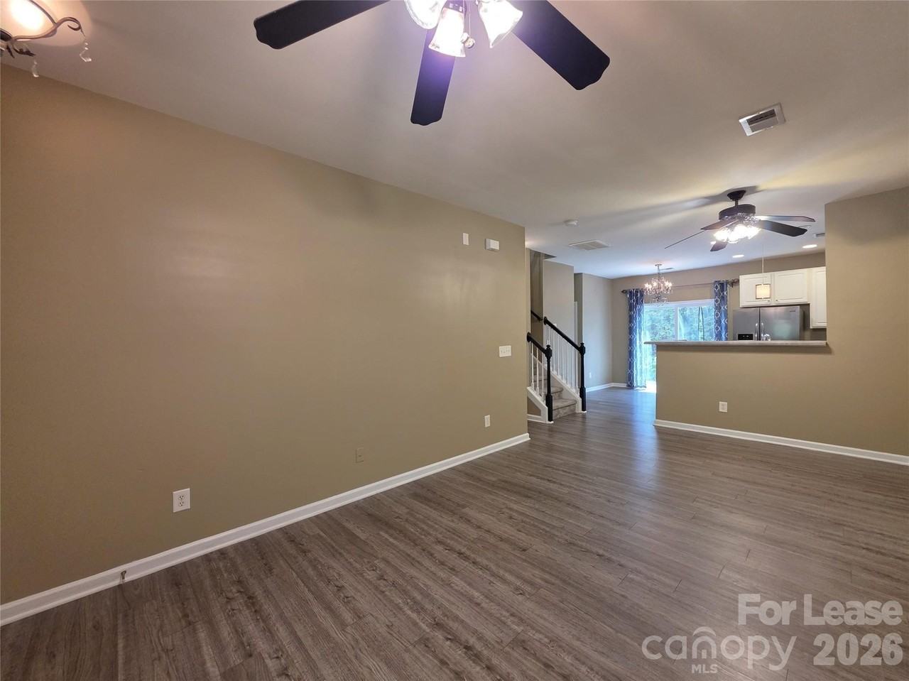 15417 Tully House Ct - Photo 3 of 19