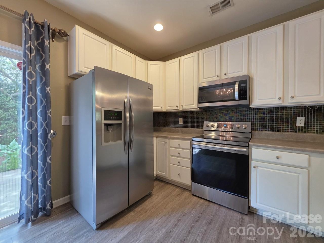 15417 Tully House Ct - Photo 6 of 19