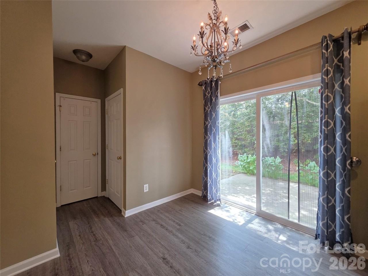 15417 Tully House Ct - Photo 7 of 19
