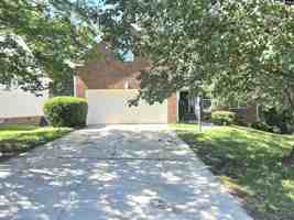 featured image of 3 Beacon Ct