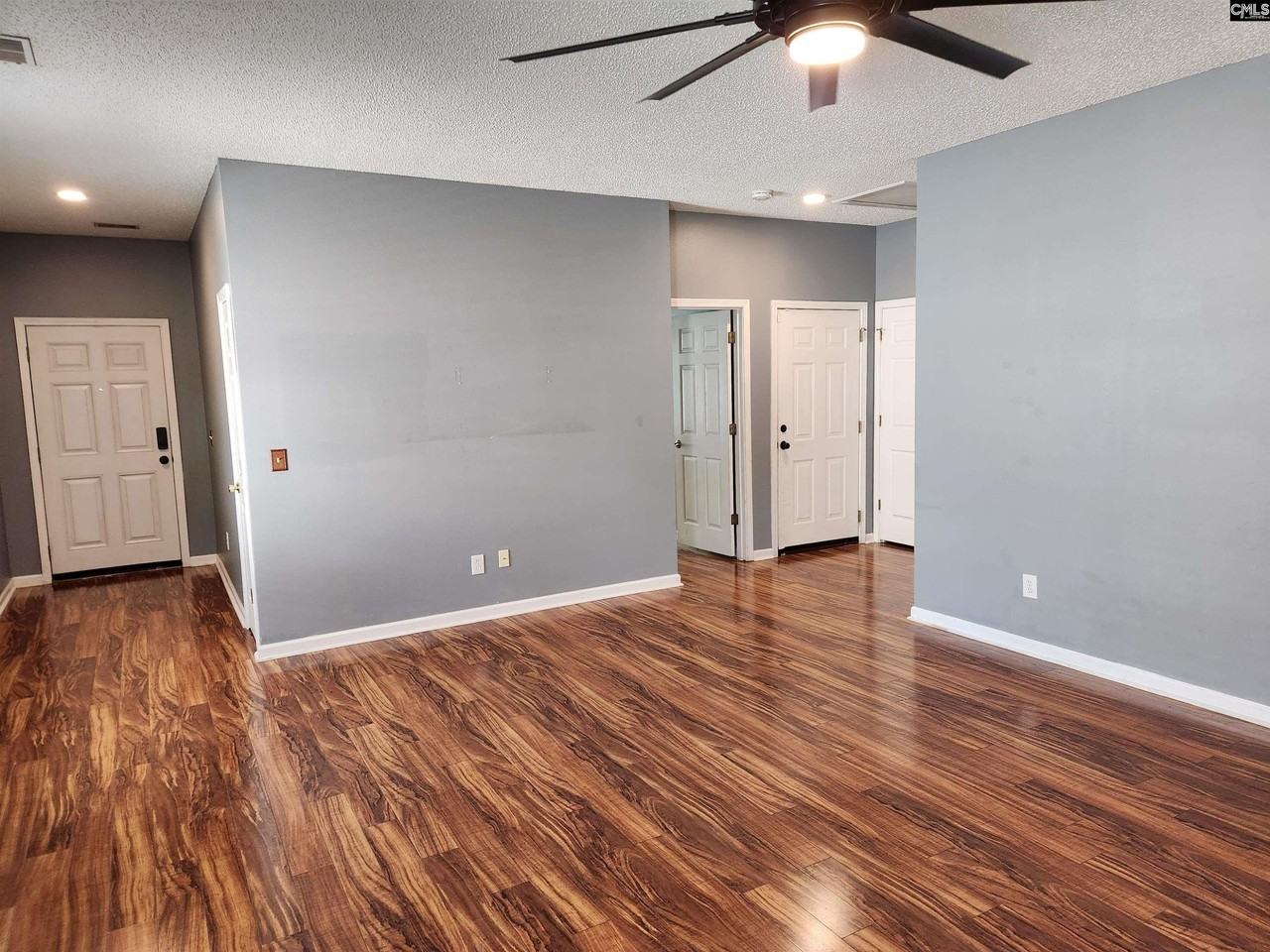 1 Willow Hurst Ct - Photo 4 of 17