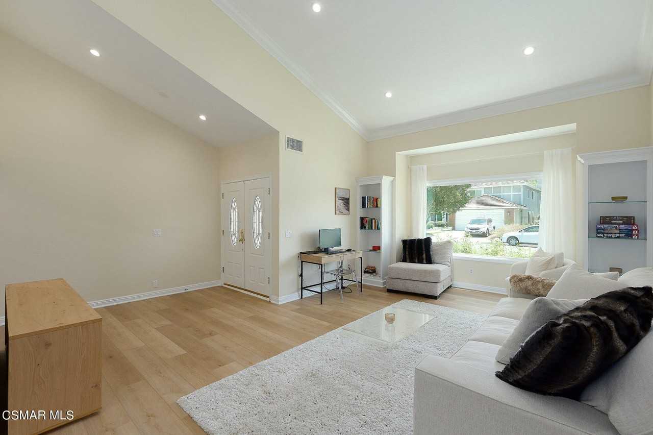 5557 Adelina Ct - Photo 7 of 50