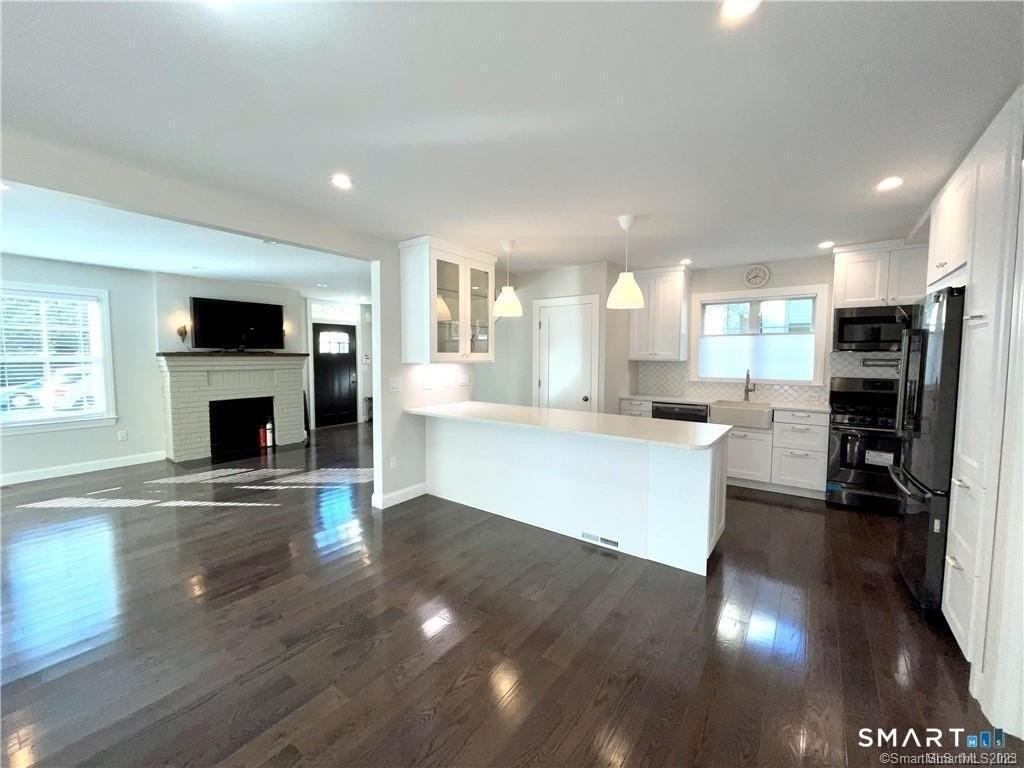 49 Midland Ave - Photo 2 of 16
