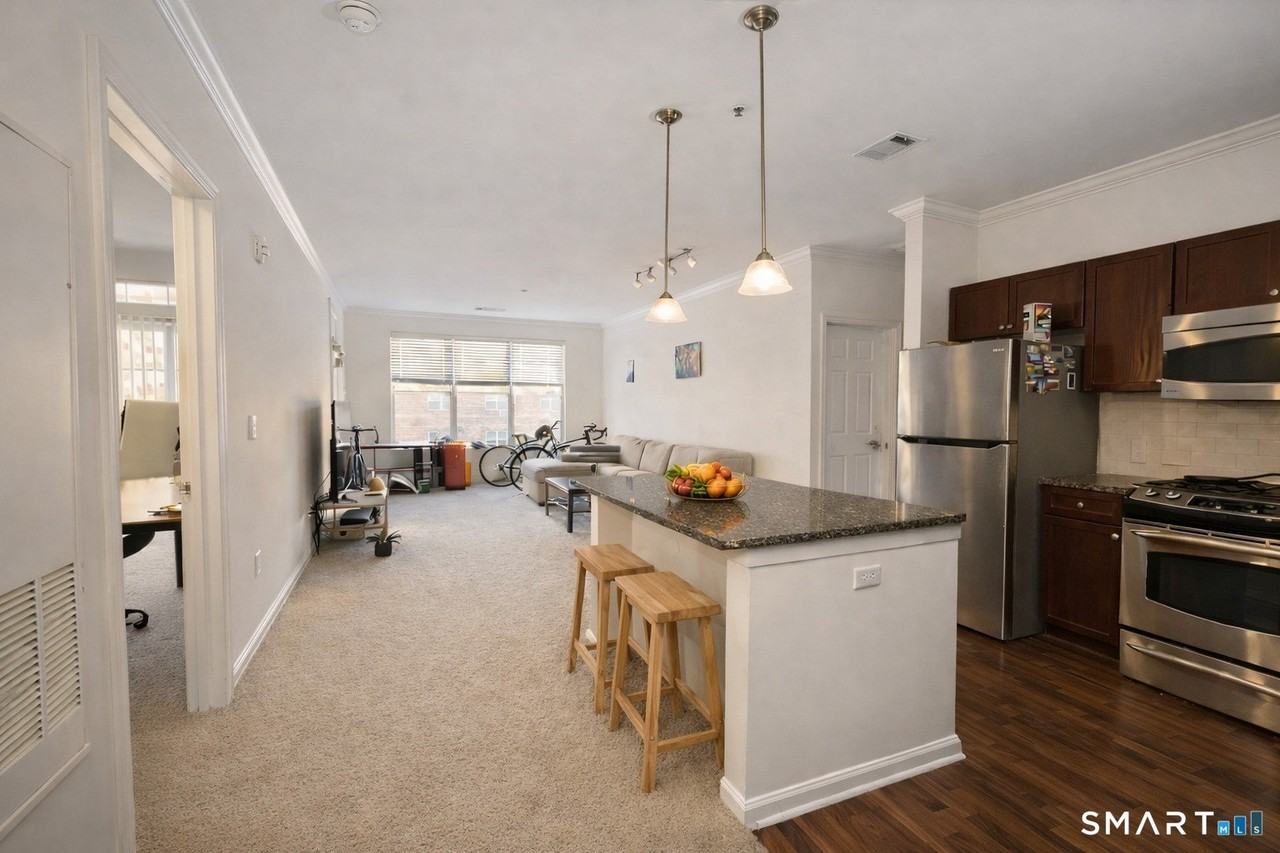 850 E Main St #430 - Photo 4 of 25