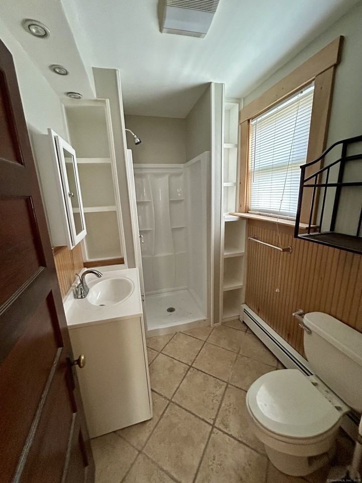 27 Pleasant St #2ndFL - Photo 3 of 6