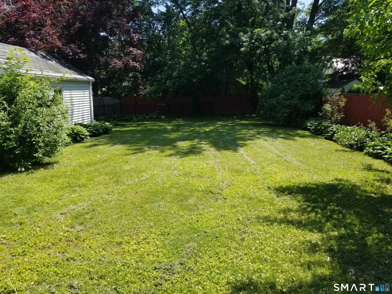 109 Caya Ave - Photo 2 of 25