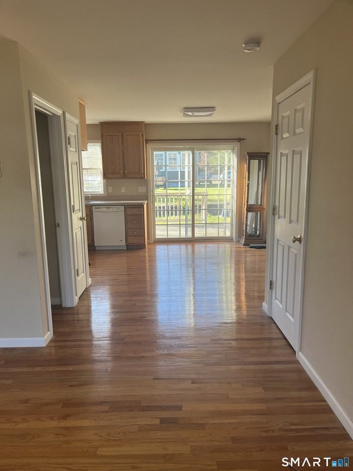 24 Central Ave - Photo 6 of 13