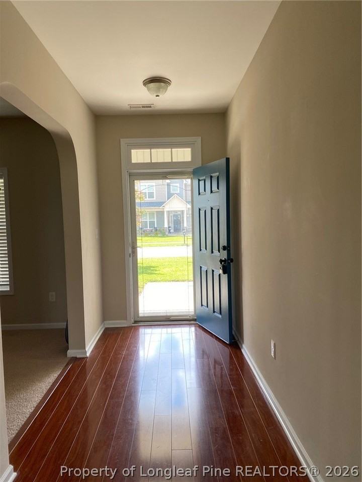 146 Fountain Grove Dr - Photo 3 of 24
