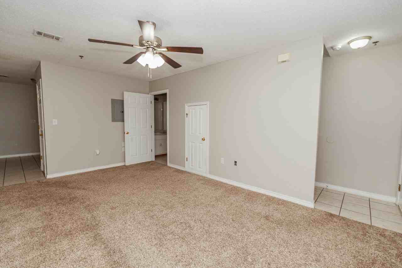 226 Runnymeade Dr #258 - Photo 2 of 13