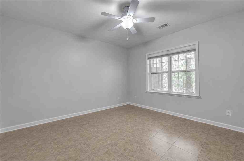 3977 Howell Park Rd - Photo 4 of 25