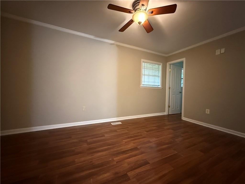 3945 Fraser Cir - Photo 5 of 12
