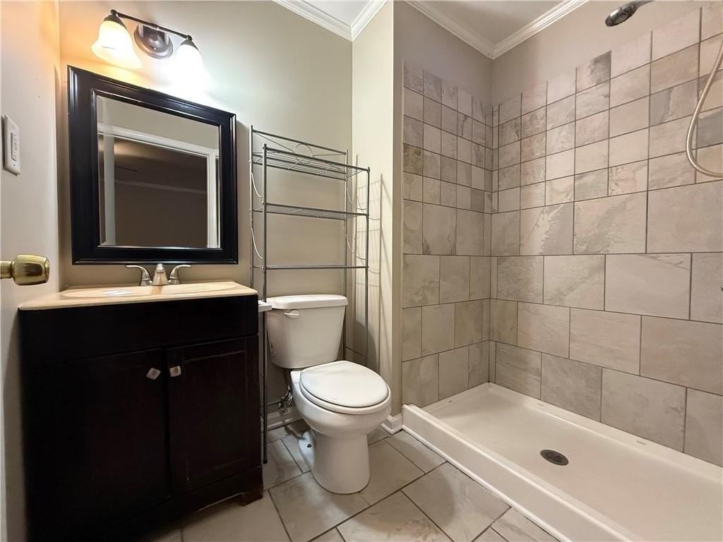 3945 Fraser Cir - Photo 6 of 12
