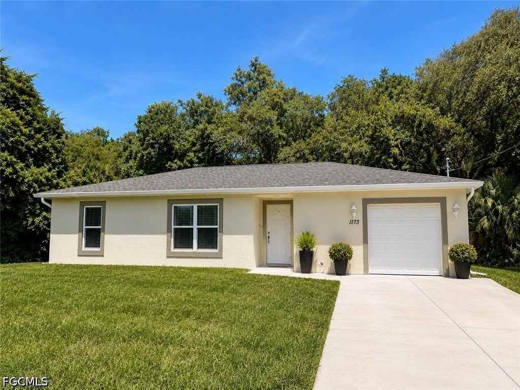 1173 E Benbow Cir - Photo 3 of 34
