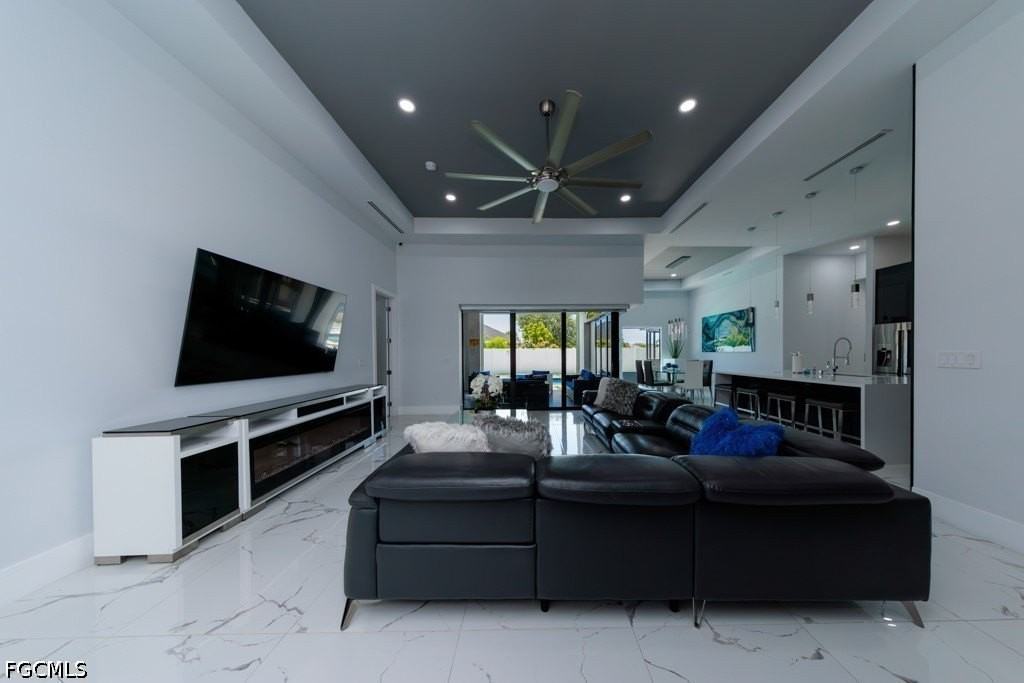 4024 Chiquita Blvd S - Photo 4 of 28