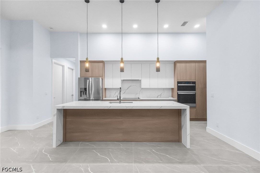 142 Sw 33rd Pl - Photo 5 of 35