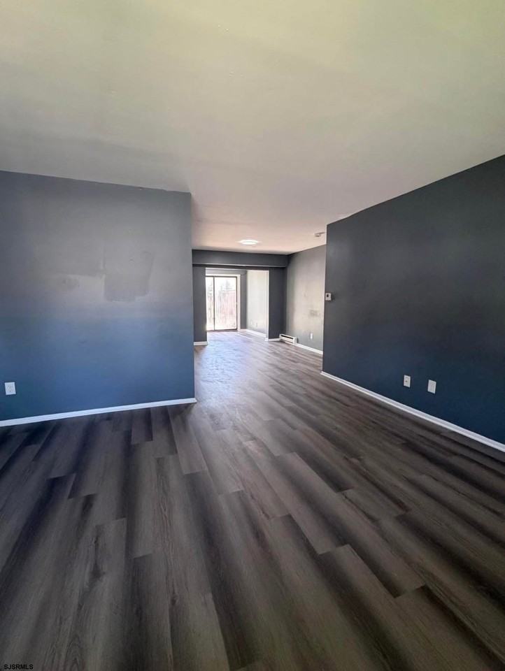 2428 Arbor Ct #2428 - Photo 5 of 16