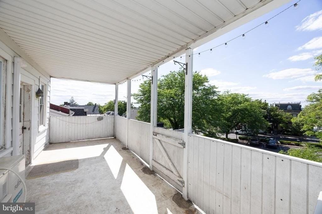 17 W State St #3rdFL - Photo 2 of 11
