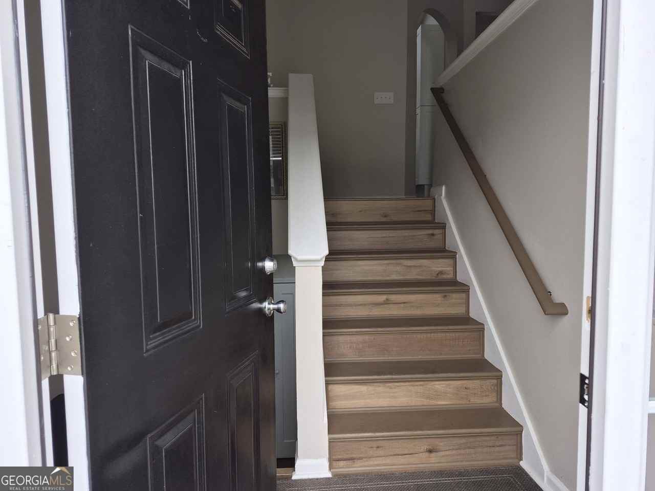 418 Summer Hill Cir - Photo 2 of 27