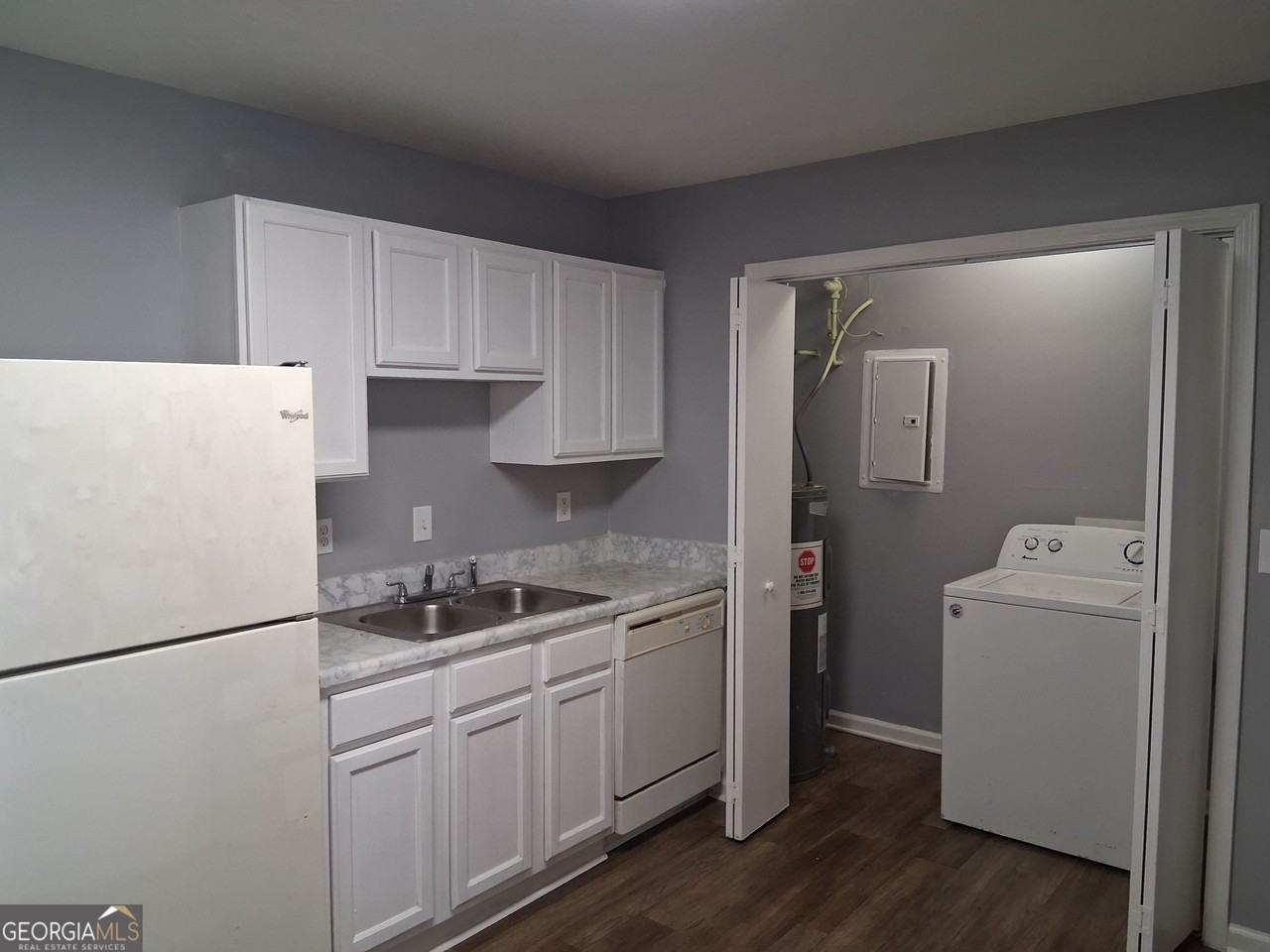 209 E Wison #28 - Photo 6 of 12