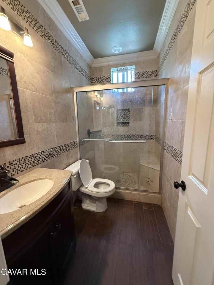 4783 Spur Ave - Photo 5 of 7