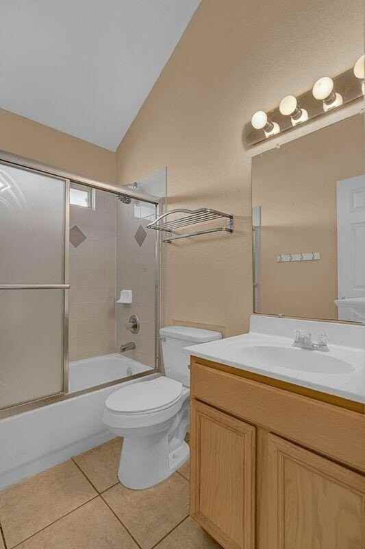 1460 Paseo De Flor St - Photo 6 of 26