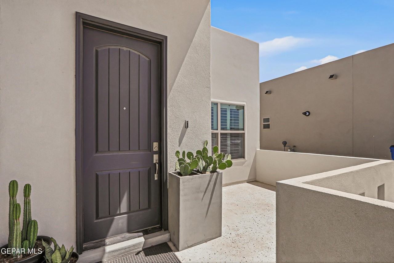 14941 Tierra Coruna Ave - Photo 7 of 40