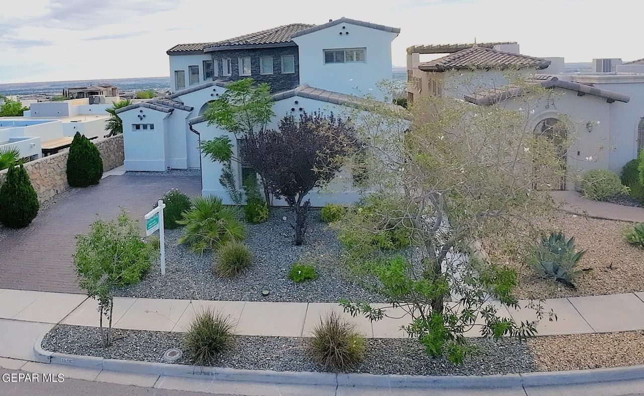 1805 Tin Star St - Photo 4 of 50
