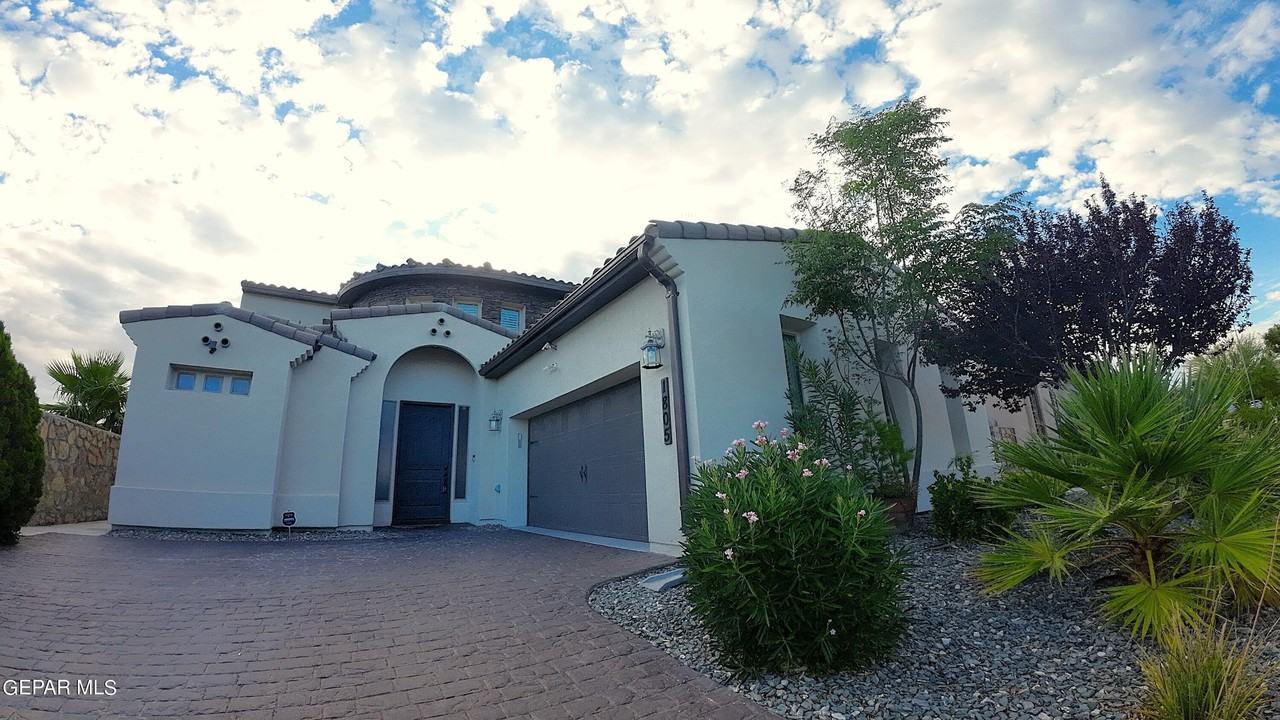 1805 Tin Star St - Photo 7 of 50