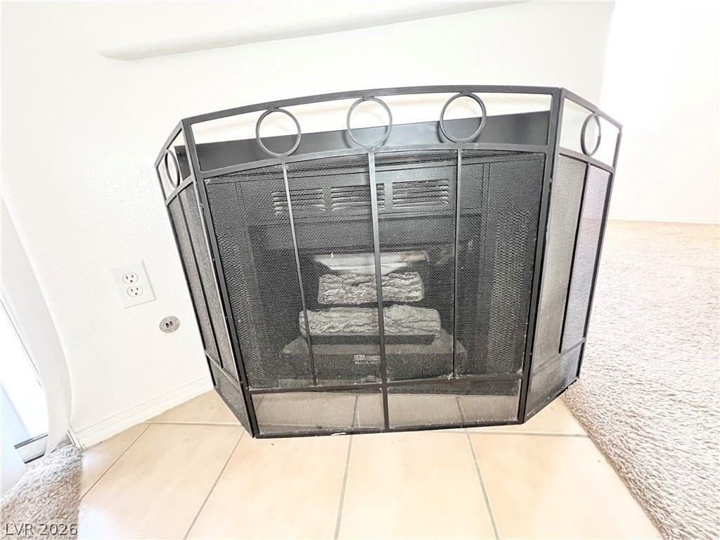 2121 Echo Bay St #204 - Photo 5 of 27
