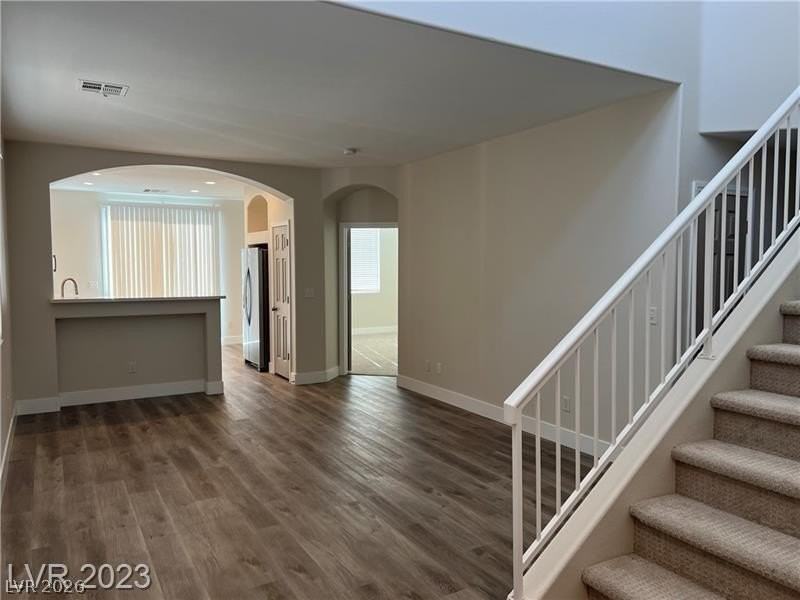 341 Sonoma Valley St - Photo 2 of 19