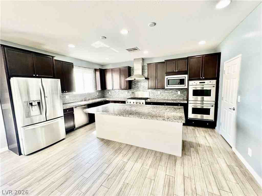 8667 Moon Crater Ave - Photo 5 of 42