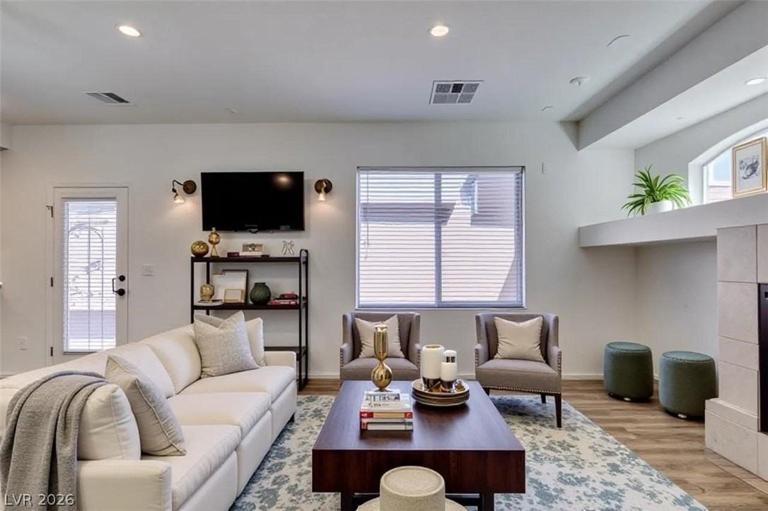685 Taliput Palm Pl - Photo 3 of 50