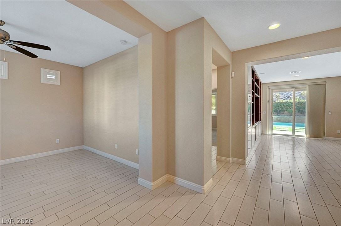 2953 Green Falls Ave - Photo 6 of 50