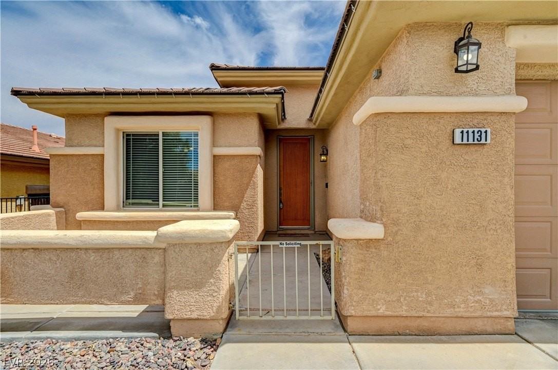 11131 Forever Sunset Ct - Photo 5 of 48