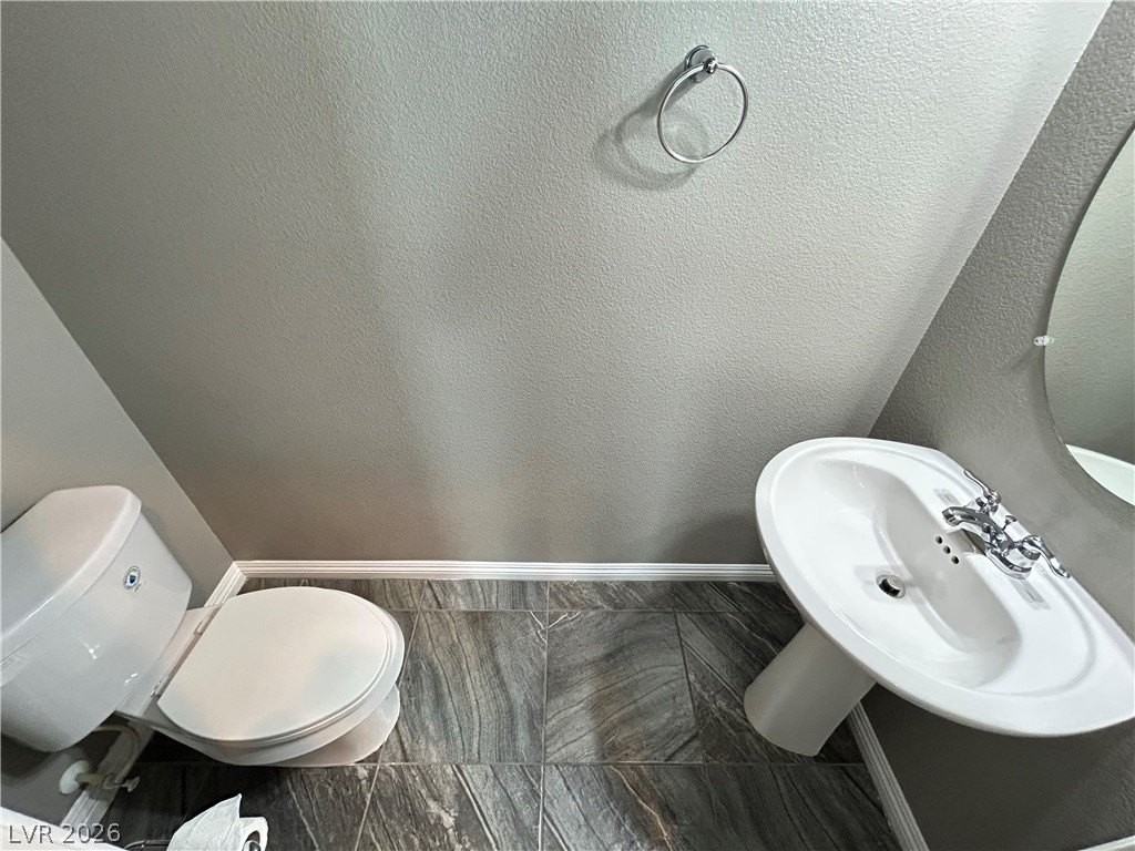 9841 Colenso Ct - Photo 6 of 22