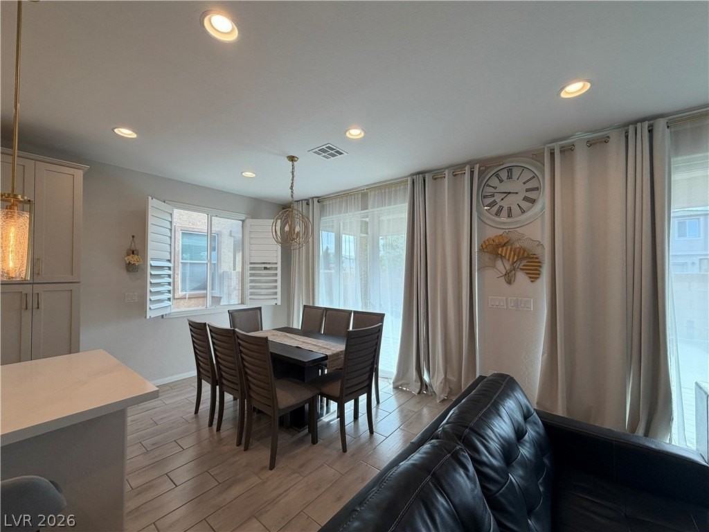 10081 Bismuth St - Photo 3 of 15