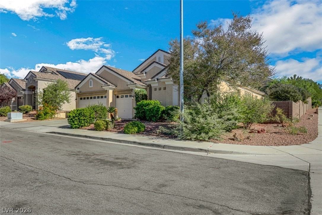 2149 Sentito Cir - Photo 3 of 39
