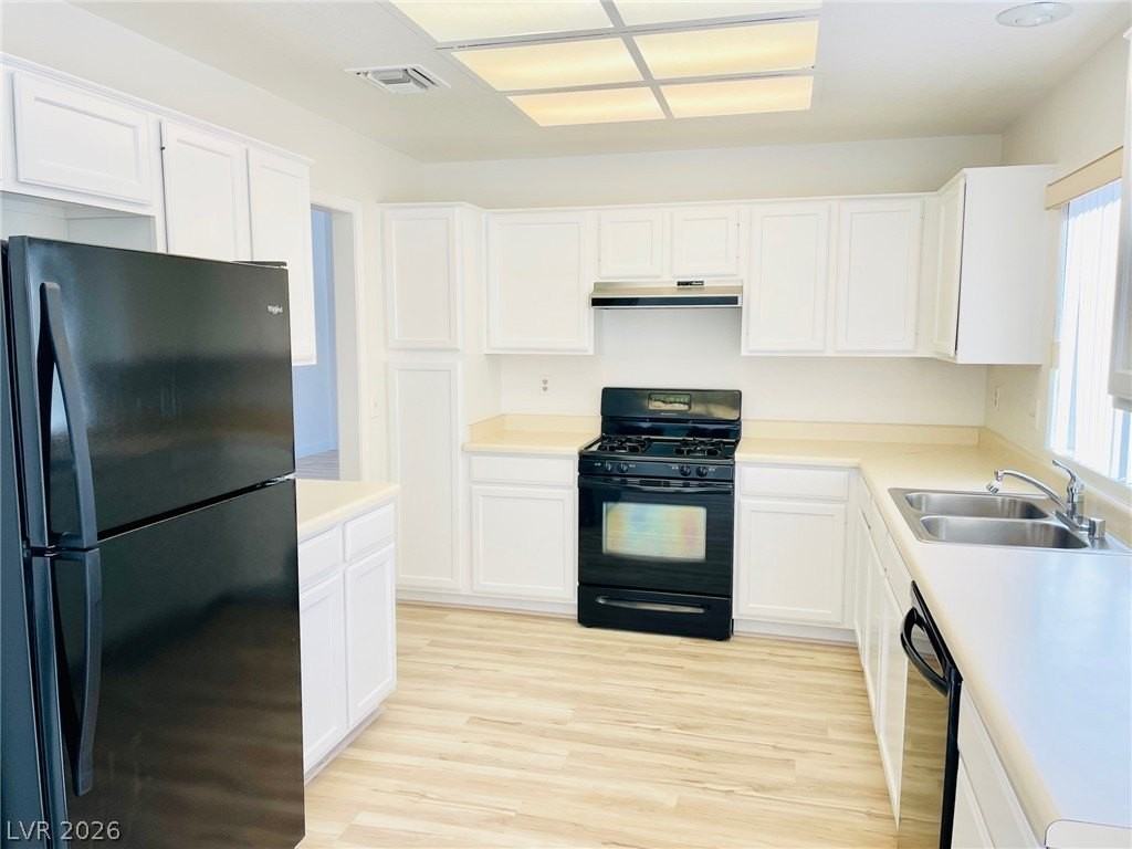 8905 Pennystone Ave - Photo 3 of 19