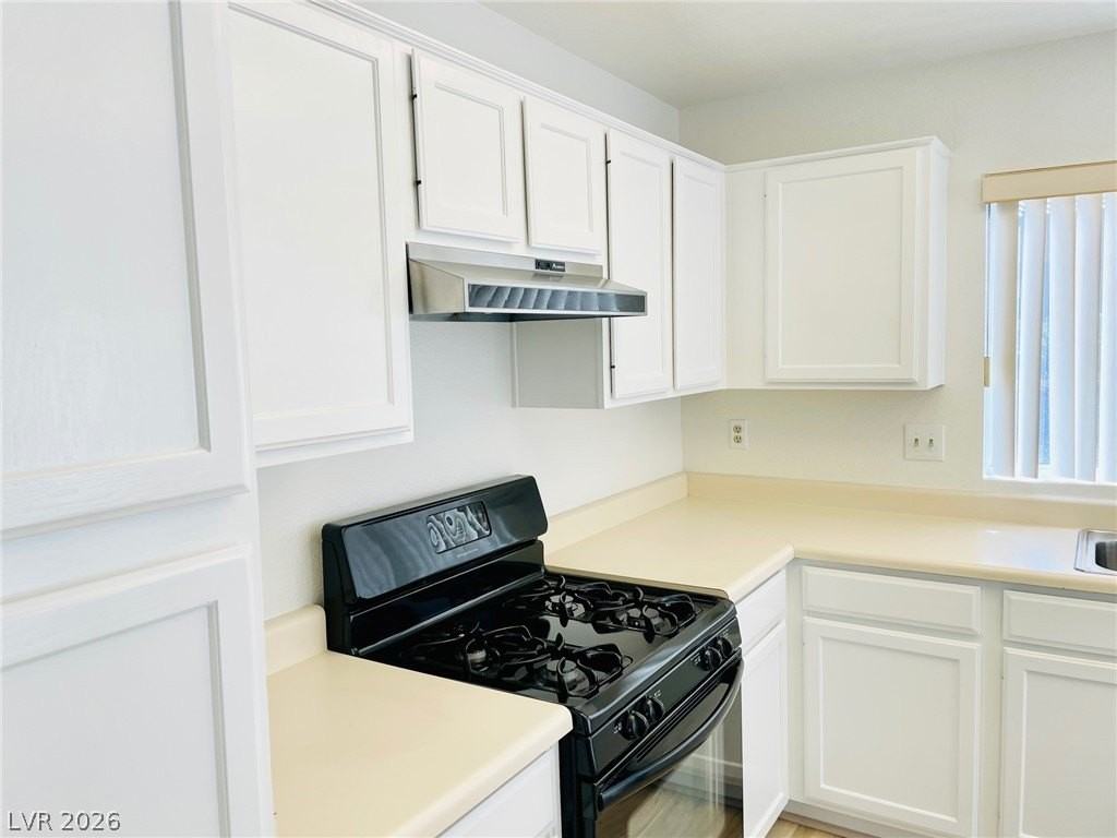 8905 Pennystone Ave - Photo 4 of 19
