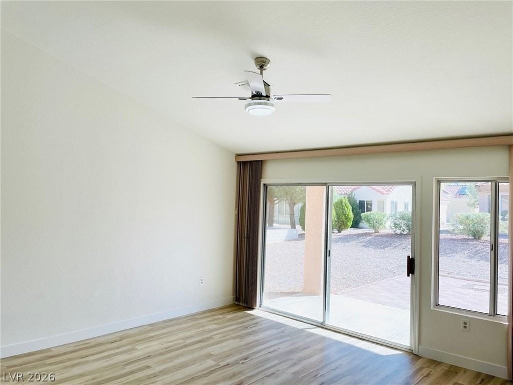 8905 Pennystone Ave - Photo 6 of 19