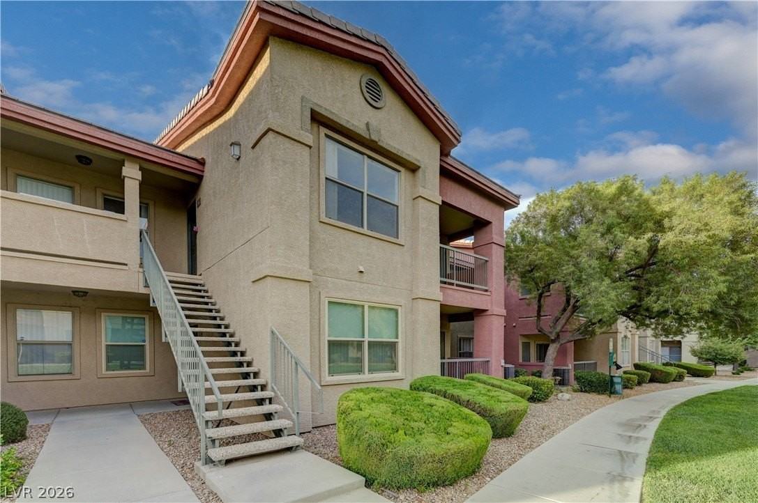 8000 W Badura Ave #2082