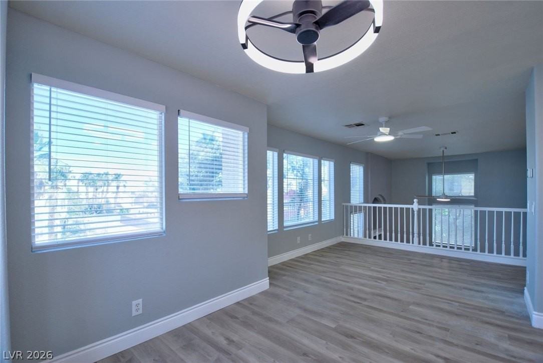 8401 Tiger Woods Ave - Photo 6 of 31