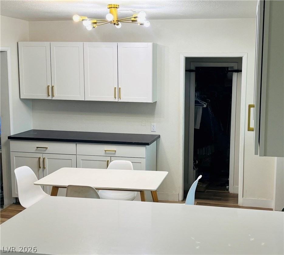 1920 Howard Ave - Photo 7 of 15