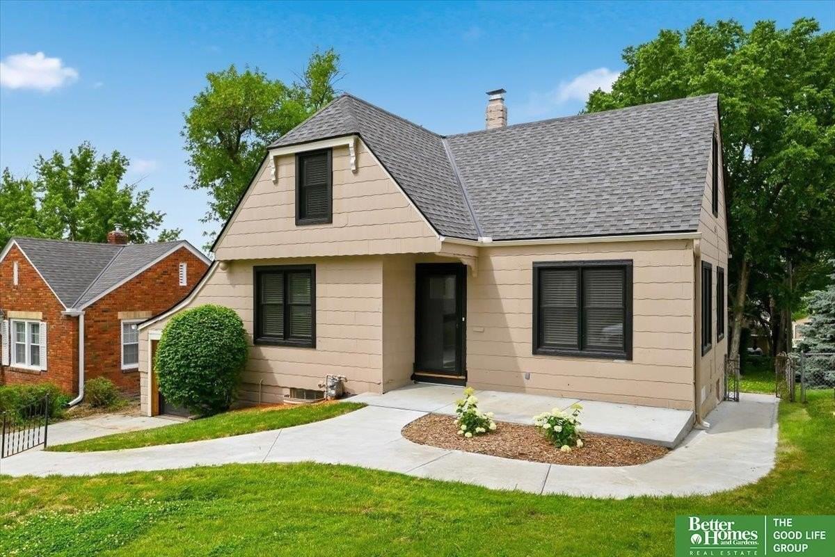 2130 S 61st Ave - Photo 3 of 47
