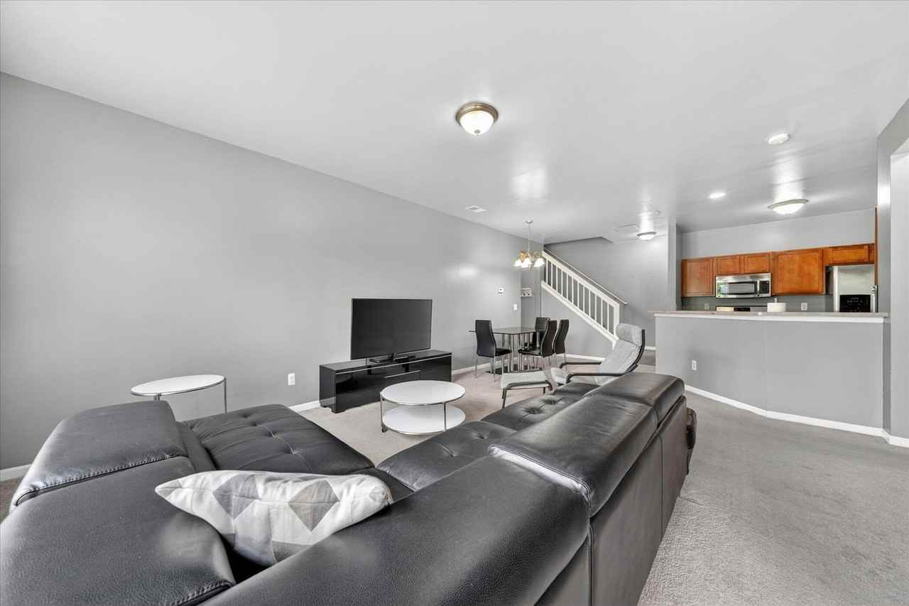 23668 Northstone Village Dr - Photo 7 of 30