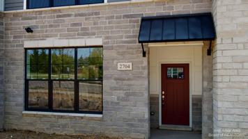 featured image of 2704 S Spurway Dr