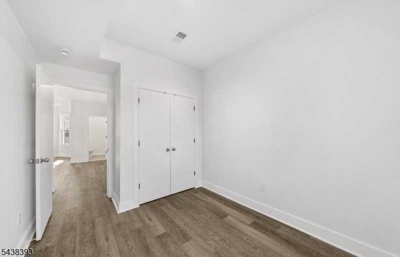 1119 Hampton Pl #2 - Photo 7 of 11