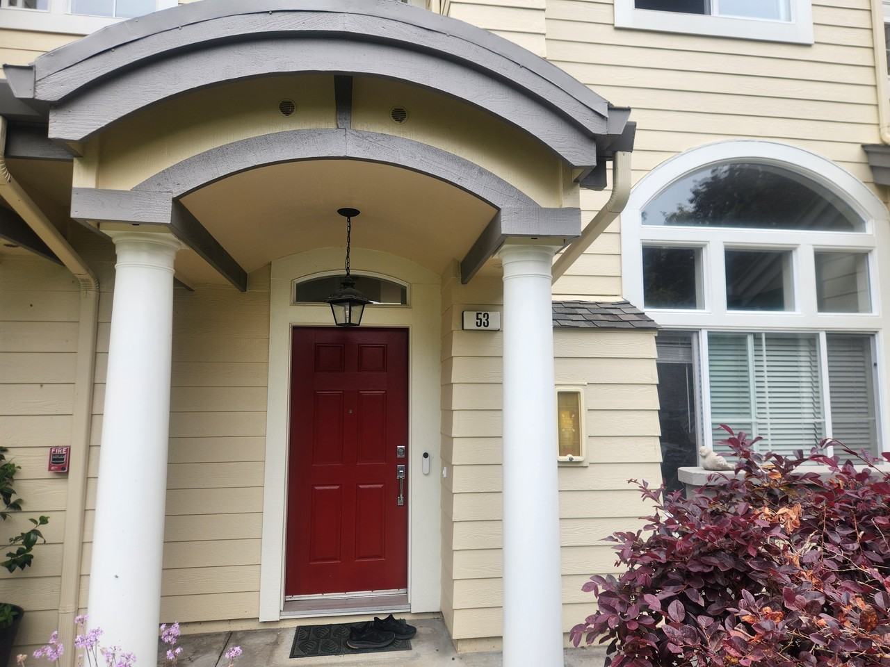 53 Erin Ln #1