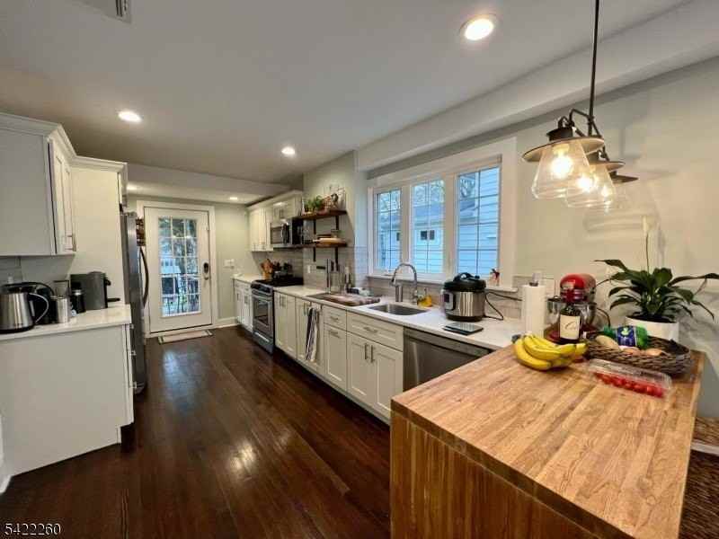 45 Brookfield Rd - Photo 4 of 18
