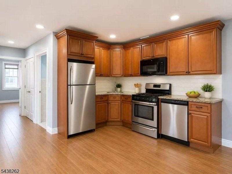 41 Mercer St #1 - Photo 3 of 16
